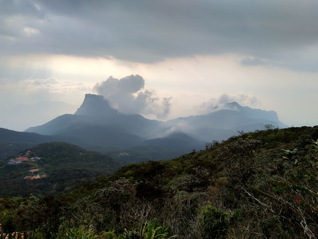 Distant mountain view with vegetation from the Adam's Peak trail
